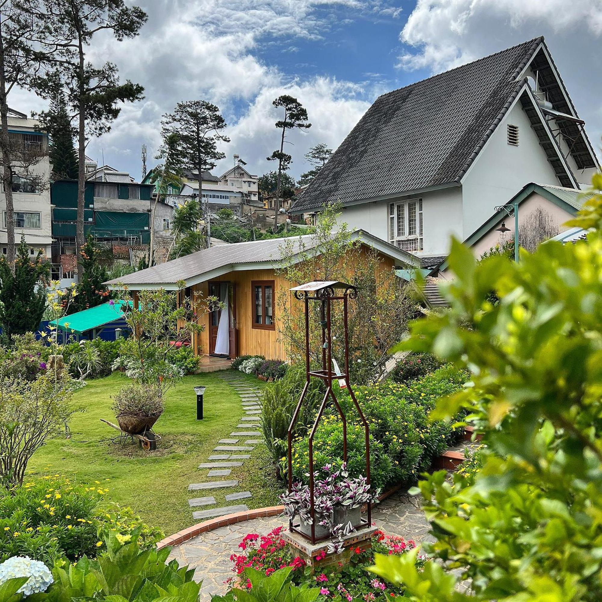 La Em Boutique Villa Dalat Exteriör bild